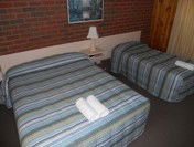 KY COUNTRY ROADS MOTOR INN - Southport Accommodation 3