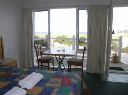 A Great Ocean View Motel - Southport Accommodation 4