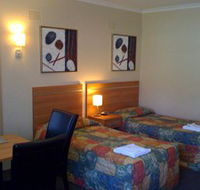 3 Sisters Motel - Southport Accommodation