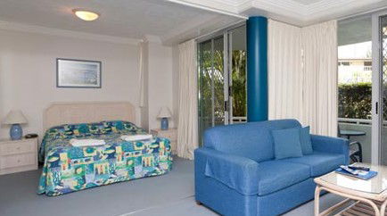 Santa Anne By The Sea - Accommodation Southport 3