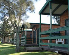 Oasis By The Lake - Southport Accommodation 5