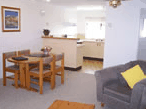 Peninsular Apartments - Southport Accommodation 5