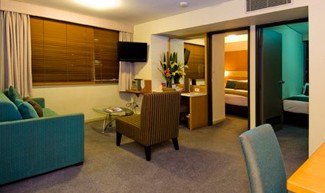 Downtowner On Lygon - Accommodation Southport 2
