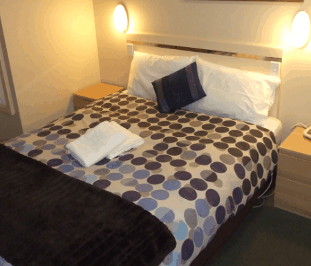 Lilac City Motor Inn & Streakhouse - Accommodation Southport 2