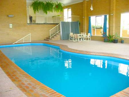Bega Village Motor Inn - Southport Accommodation 1