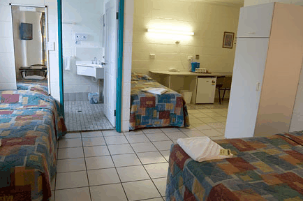 Barrier Reef Motel - Southport Accommodation 1