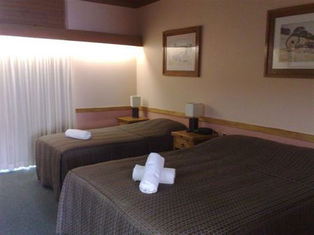 Barmera Hotel Motel - Accommodation Southport 1