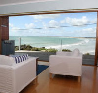 White Sails - Southport Accommodation