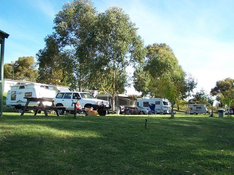 Robinvale Weir Caravan Park - Southport Accommodation 2