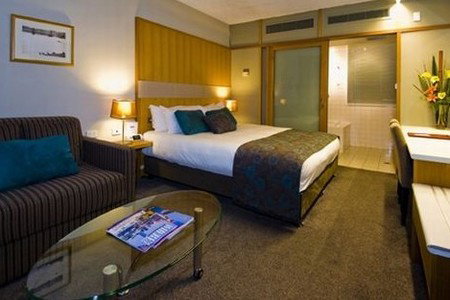 Downtowner On Lygon - Accommodation Southport 8