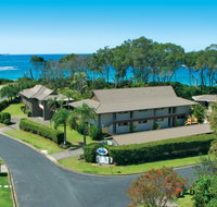 Absolute Beachfront Smugglers on the Beach - Southport Accommodation