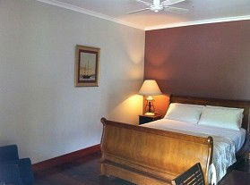 Daintree Manor - Southport Accommodation 1