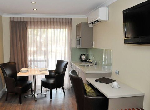 Bentley Motel - Accommodation Southport 2