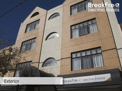 Directors Studio Adelaide - Southport Accommodation