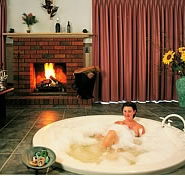 Boronia Peak Villas - Southport Accommodation