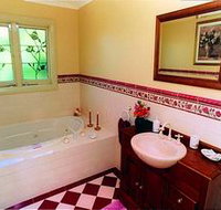 Frieda's Cottage - Southport Accommodation