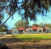 Whurra Mundi Homestead - Southport Accommodation