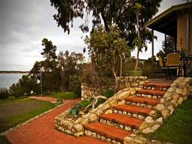 Ulonga Lodge - Accommodation Southport 0