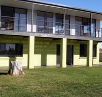 Sea Lime Beach House - Southport Accommodation