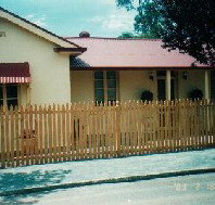 Clara's Cottage - Southport Accommodation