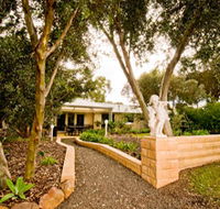 Correa Corner Bed  Breakfast - Southport Accommodation