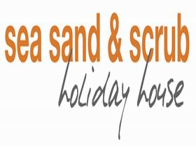 Sea Sand And Scrub Holiday House - Southport Accommodation 0
