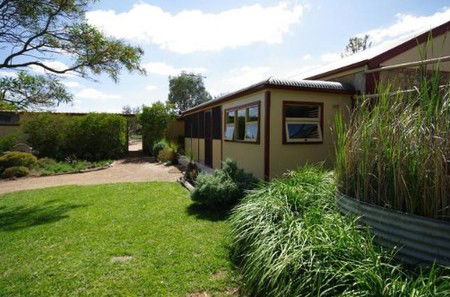Toora Views - Southport Accommodation 5