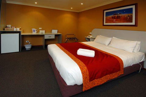 Victoria Hotel - Strathalbyn - Southport Accommodation 2