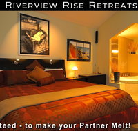 Riverview Rise Retreats