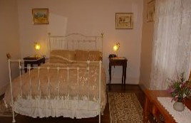 Naimanya Cottage - Accommodation Southport 1