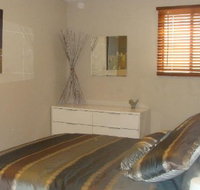 Luxury Vineyard Cottage on Pike River Lyrup - Accommodation Southport