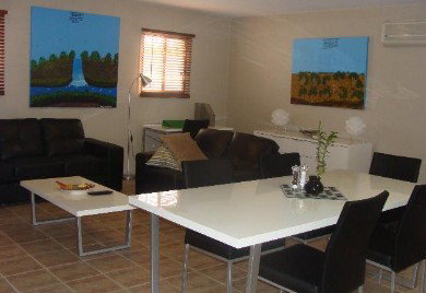Luxury Vineyard Cottage On Pike River, Lyrup - Accommodation Southport 6