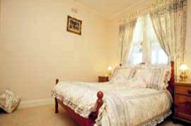 Little Undermount - Southport Accommodation 0