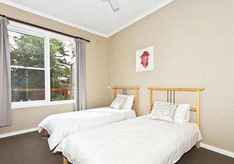 Sea Sand And Scrub Holiday House - Southport Accommodation 3