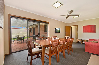 Starline - Southport Accommodation 0
