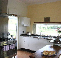 Cherry Top Accommodation - Eagle Park - Southport Accommodation