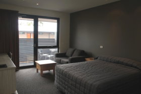 Lauderdale TAS Accommodation Southport