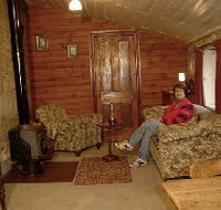 Colonial Cottages of Ross - Historic Hudson Cottage - Accommodation Southport