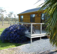 Hazelcreek Cottages - Southport Accommodation