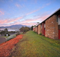 City View Motel - Southport Accommodation