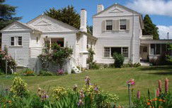 Explorers Lodge B & B - Accommodation Southport 1