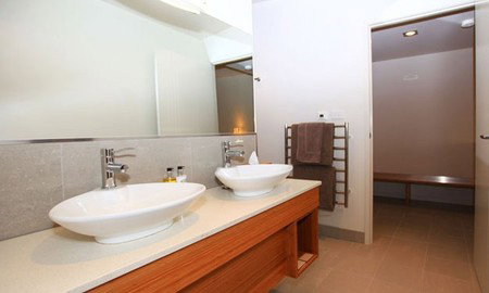 The Cove Kettering - Accommodation Southport 3