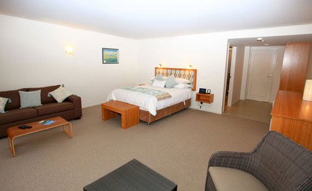 The Cove Kettering - Accommodation Southport 4