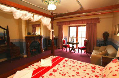 Hatchers Richmond Manor - Accommodation Southport 3