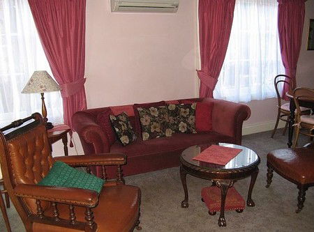 The Grove - Accommodation Southport 4