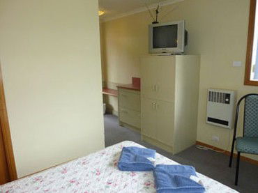 Silver Hills Motel - Southport Accommodation 2