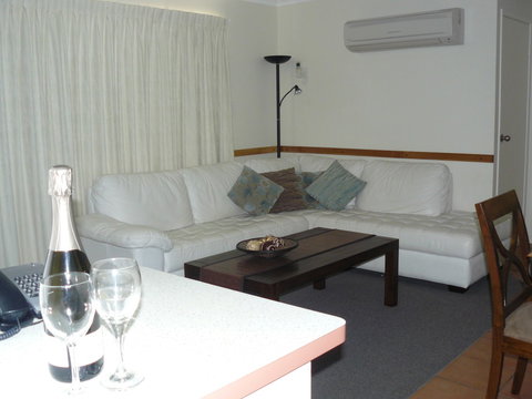 Rainbow Getaway Holiday Apartments - Accommodation Southport 4