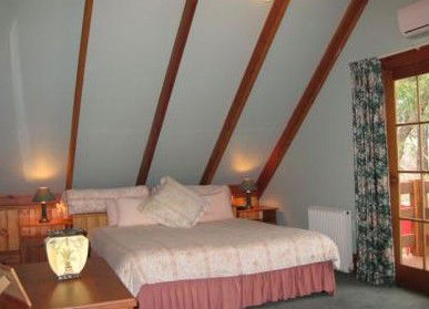 Warrenmang Vineyard & Resort - Southport Accommodation 1