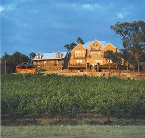 Warrenmang Vineyard & Resort - Southport Accommodation 4