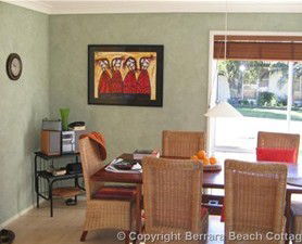 Berrara Beach Cottage - Southport Accommodation 1